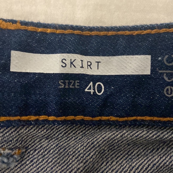 Denim skirt - Picture 4 of 4